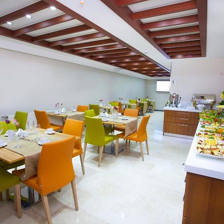 The Coach Hotel Стамбул Экстерьер фото