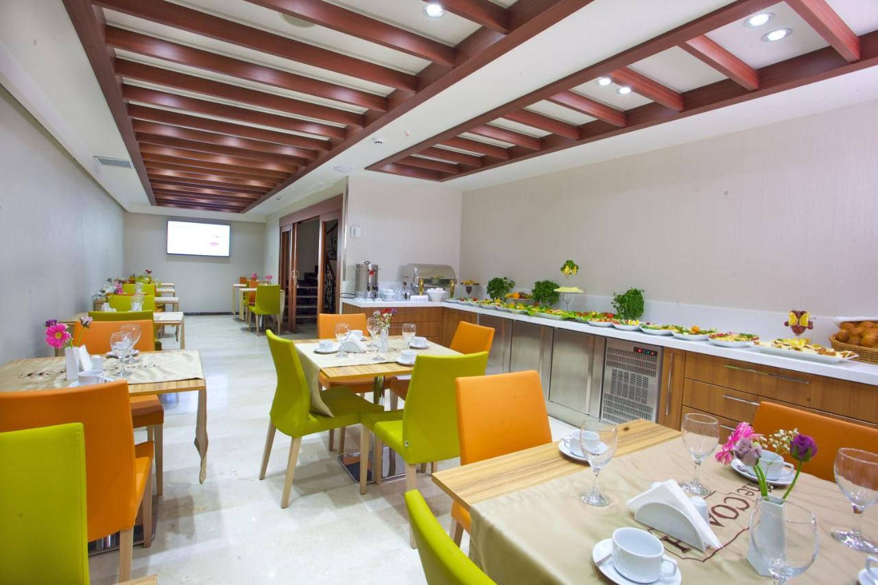 The Coach Hotel Стамбул Экстерьер фото
