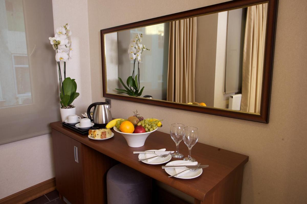 The Coach Hotel Стамбул Экстерьер фото