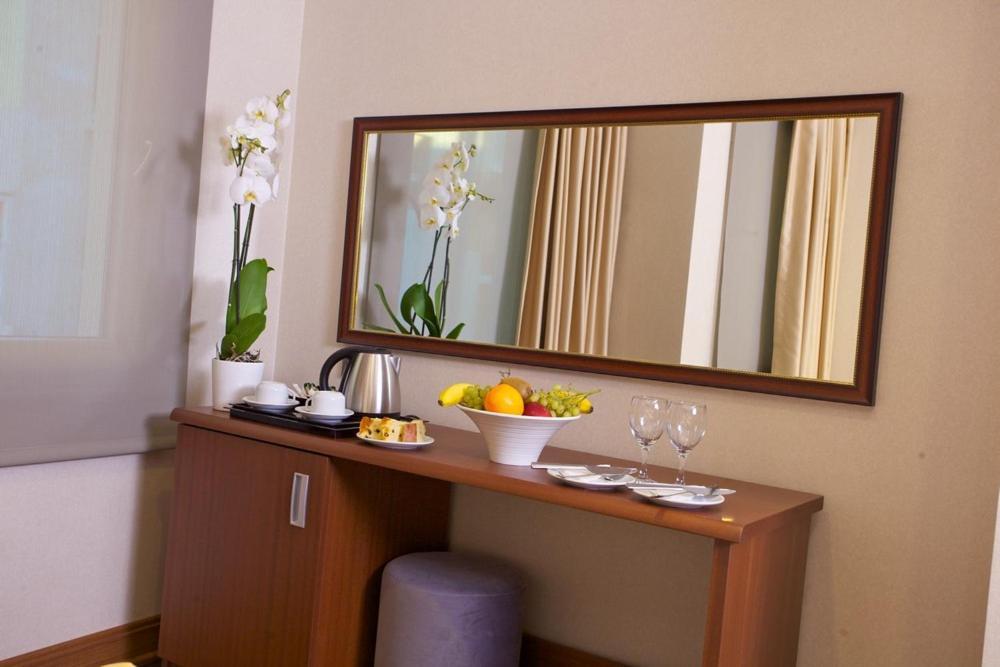 The Coach Hotel Стамбул Экстерьер фото
